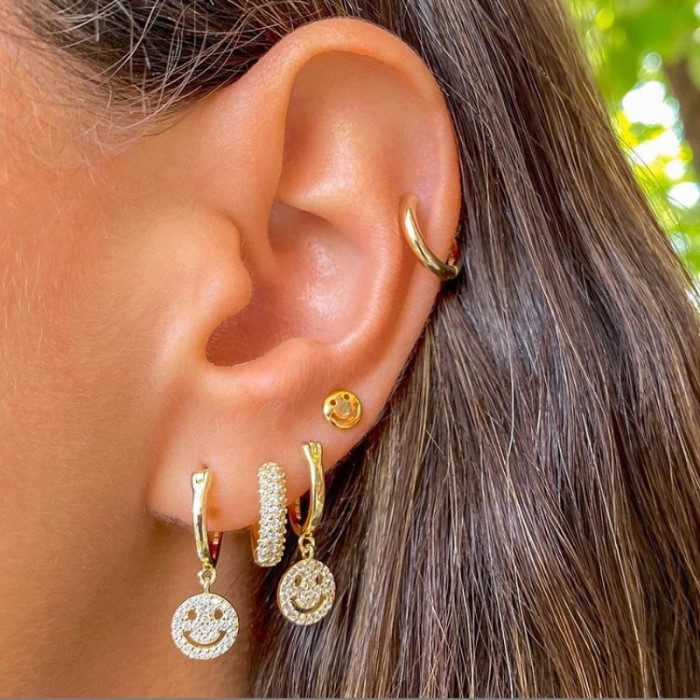 Minimalist Cool Style Zircon Round Hoop Earrings, 18K Real Gold Color-retaining Jewelry, Fashionable and Unique Trend...