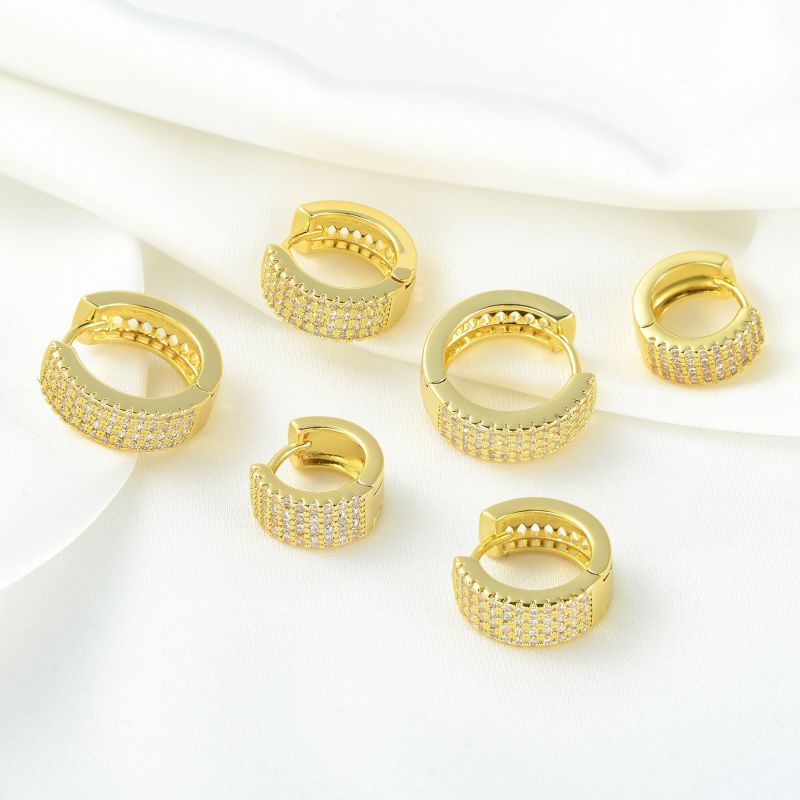 Minimalist New Popular Micro-inlaid Four-row Zirconia Ear Cuffs for Men and Women, Brass Plated with Real Gold Earrin...