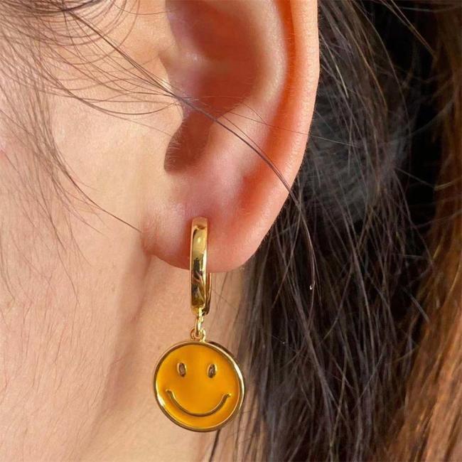 Best-selling Cute Colorful Enamel Smiley Face Earrings for Women, Versatile and Unique Ear Accessories, Wholesale