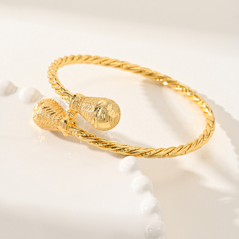 Bestseller 24K Gold Spherical Twisted Open Bangle Versatile Fashionable Luxurious High-End Feel, Bracelets