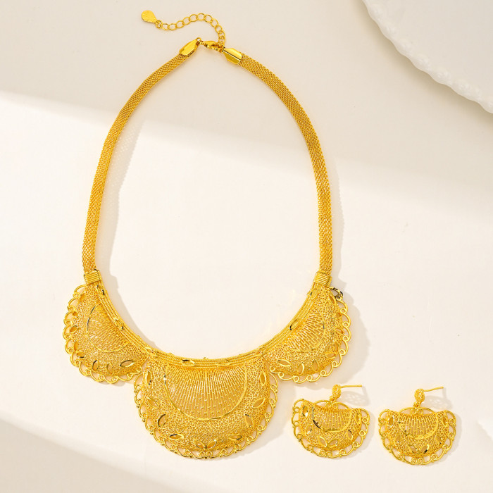 Dubai Flower Necklace & Earrings Set