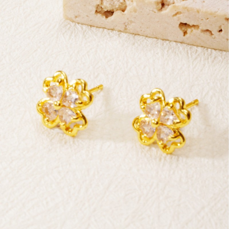 Earrings for Women, Fully Stone-Set Four-leaf Clover Studs, Korean and Japanese Fashion Sweet Earrings, Light Luxury, Co...