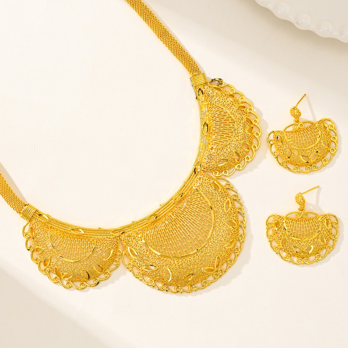 Dubai Flower Necklace & Earrings Set