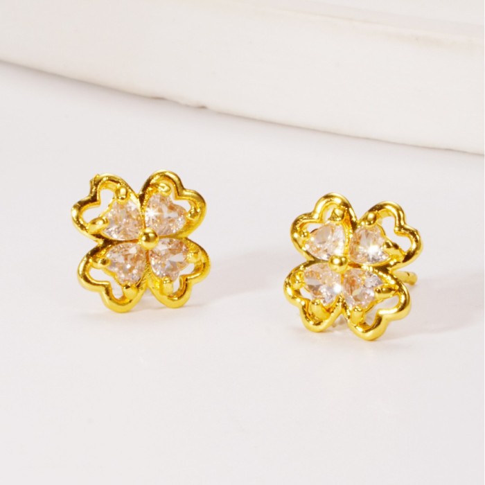 Earrings for Women, Fully Stone-Set Four-leaf Clover Studs, Korean and Japanese Fashion Sweet Earrings, Light Luxury, Co...
