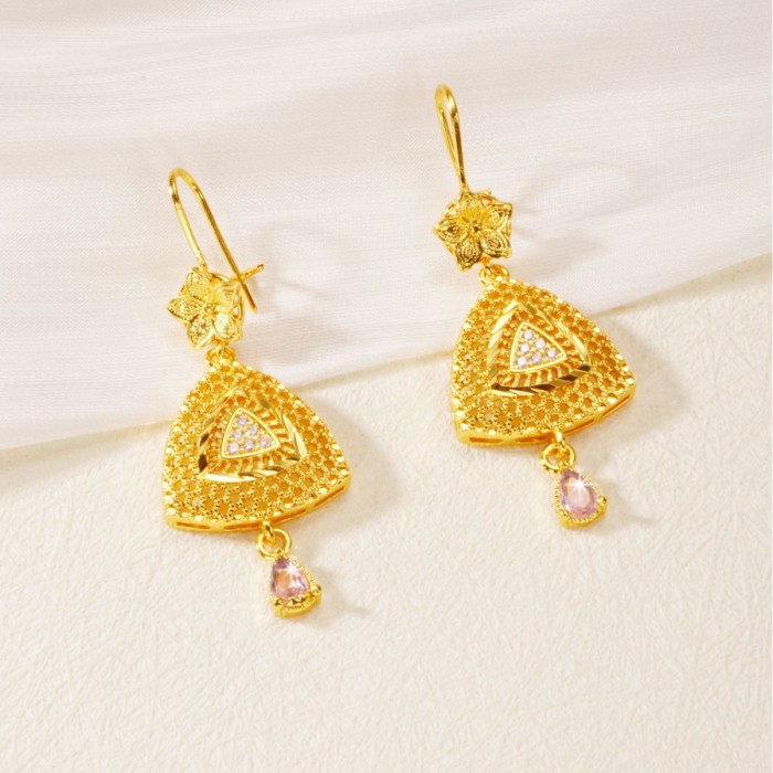 Middle East Gold Plated Copper Geometric Hollow Earrings, Light Luxury High-End Earrings, Xinjiang Ethnic Style Earrings
