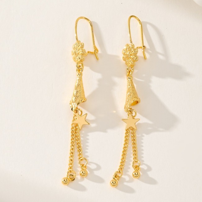 Gold Plated Earrings with a High-end Feel, Niche Women's Earrings That Do Not Fade, Imitation Gold Metal Tassel Earri...