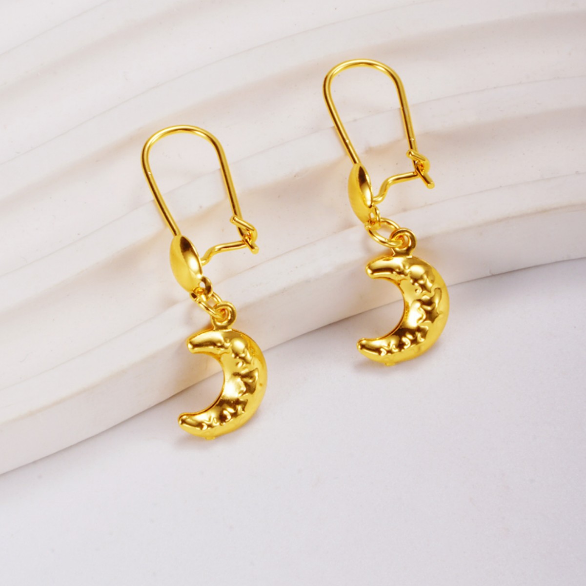 Stainless steel jewelry pricing profit margin strategy wholesale retail