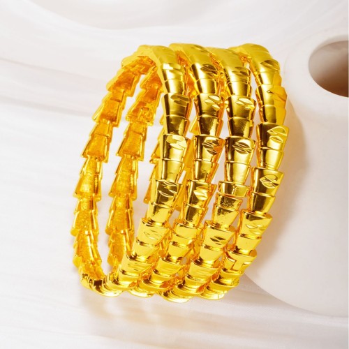 Bamboo Pattern Gold Plated Bracelet
