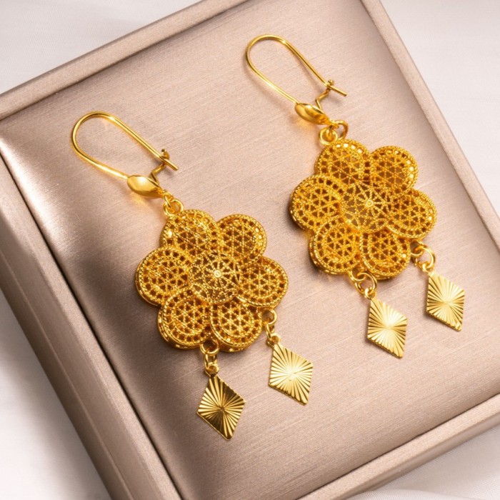 Hollow-Out Flower Brass Gold Plated Earrings for Women, Bohemian Ethnic Jewelry Wholesale