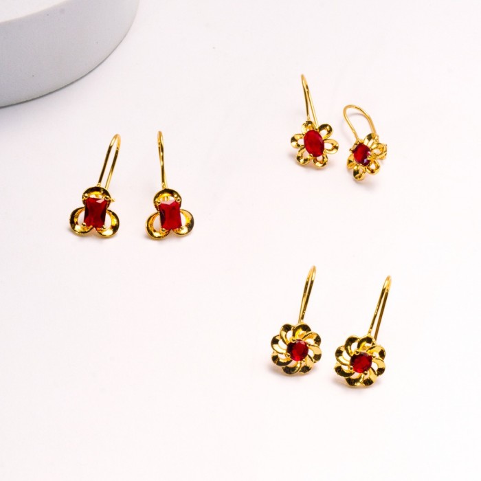 Flower Brass Gold Plated Earrings for Women, European Vintage Niche Jewelry Wholesale