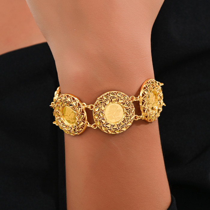 Rose Pattern Round Clasp Gold Plated Bracelet for Women, Luxury Jewelry Wholesale