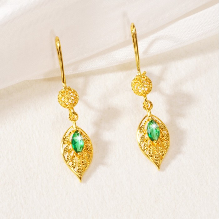 Leaf Emerald Green Earrings for Women, European Vintage Fashion Jewelry Wholesale