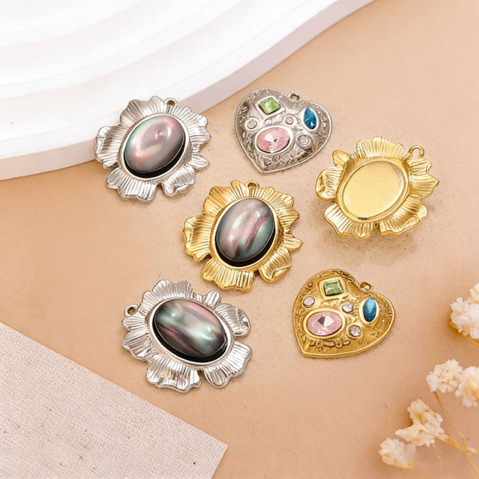 Sunflower Sun Heart Stainless Steel Pendant Charm, for DIY Necklace Making Vintage Niche Daily Wear and Gifts Wholesale
