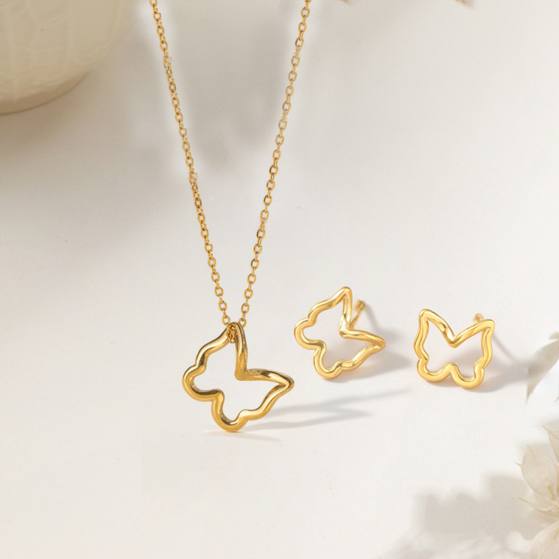Hollow-Out Butterfly Stainless Steel Necklace, for Her Minimalist Versatile Wholesale Jewelry