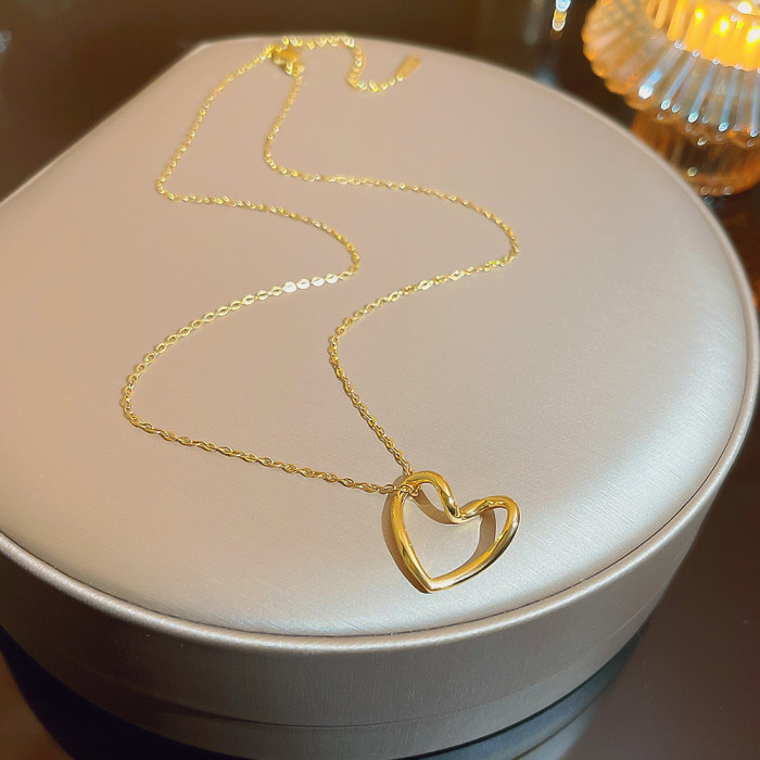 Hollow-Out Heart Stainless Steel Necklace, for Women European Minimalist Niche Ideal Gift Wholesale