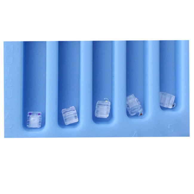 Dental Orthodontic Clear Ceramic Self Ligating Brackets Mini Roth/MBT 0.022 Hooks 345 /0.022 Hooks 3