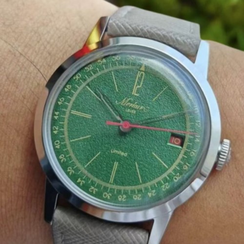 NEW Merkur  Qianshan Desert Manual Red Calendar Retro Mechanical Men's Watch