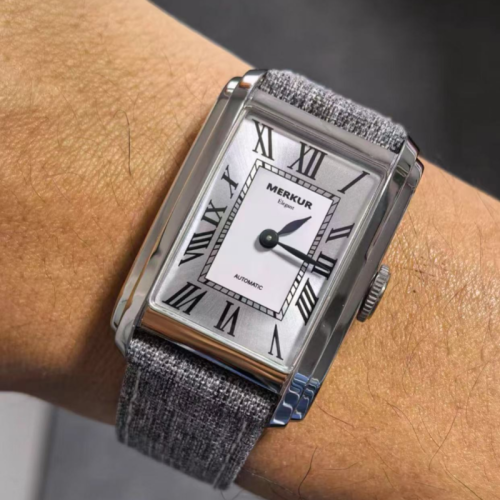 The New MERKUR Square wine barrel watch, men's sapphire suit, Japanese automatic mechanical movement