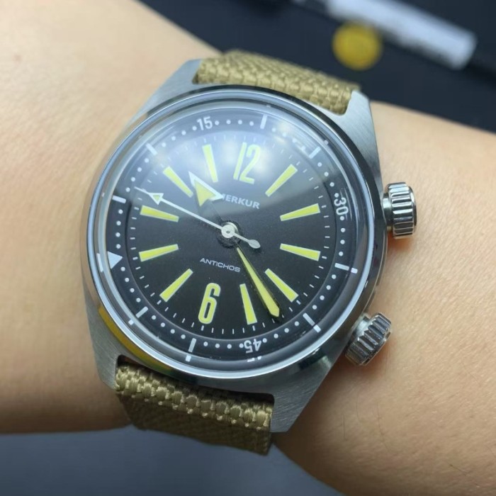 NEW Merkur Skin diver 100m water resist retro Luminous casual manual mechanical watch steel Military watch Vintage