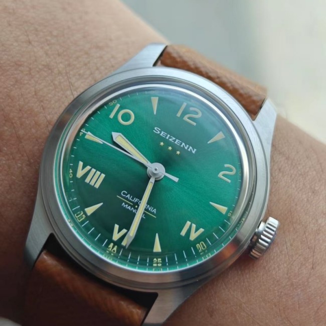 Fanzhi World War II W12 Retro Night Light All Steel Manual Watch