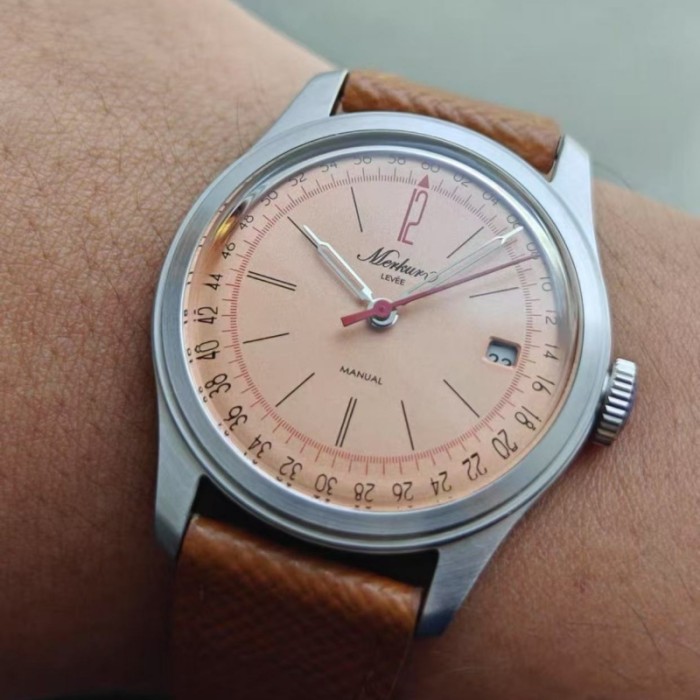 Track Cross Retro Casual Manual Mechanical Movement Watch Men