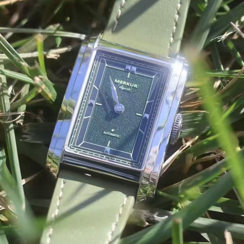 Square watch sapphire formal automatic mechanical movement