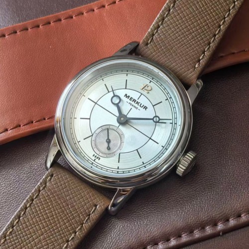 The Merkure Retro Sapphire Manual Mechanical Track Cross Line