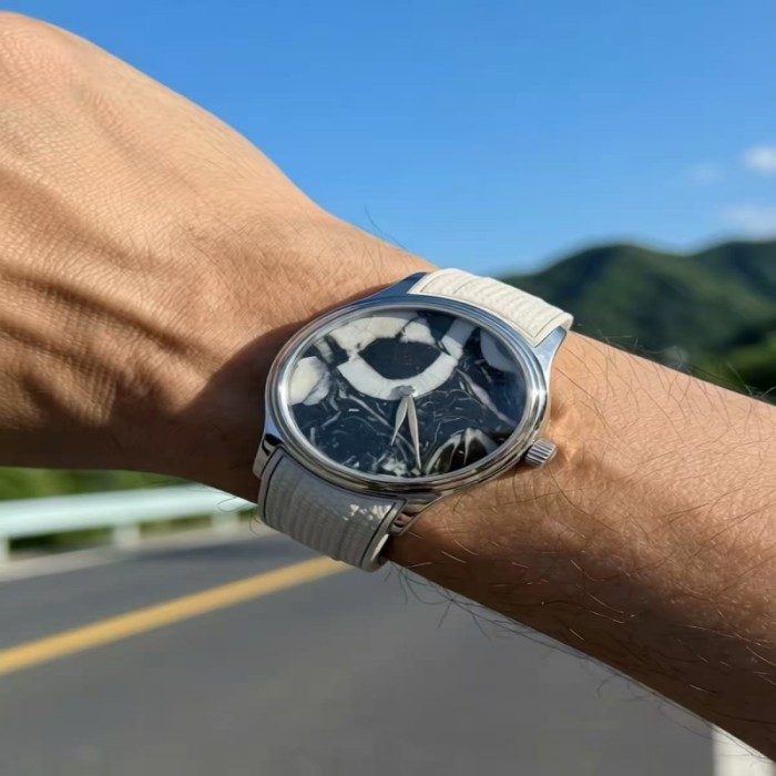 The NEW Merkur Good morning Beijing enamel manual mechanical watch sapphire