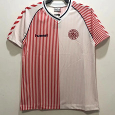 1986 Denmark Away Retro Soccer Jersey