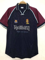 1999 West Ham #7 Iron Maiden Home Retro Soccer Jersey
