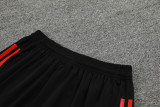 23-24 Man Utd Black Training Shorts Pants (红边）