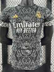 23-24 RMA Black Special Edition Player Version Soccer Jersey *队徽花纹