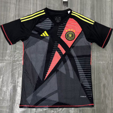 24-25 Germany Black GoalKeeper Fans Soccer Jersey (背后黑色)