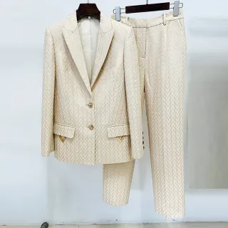 A8517