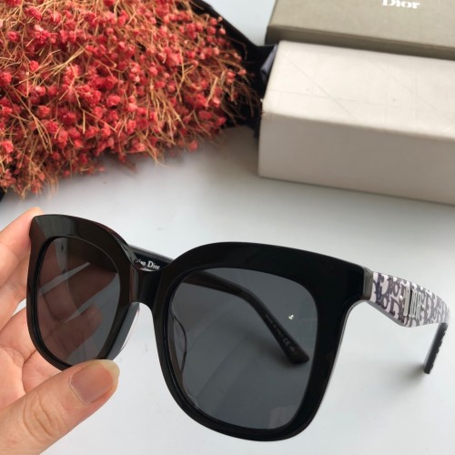 Shop DIOR Sunglasses Nuance-3 Online SC130