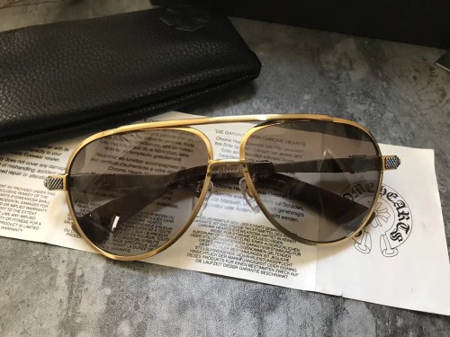 Shop faux chrome heartss replicas HUMMER Sunglasses Shop SCE110