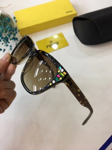 Store faux fendi replicas Sunglasses Shop SF073