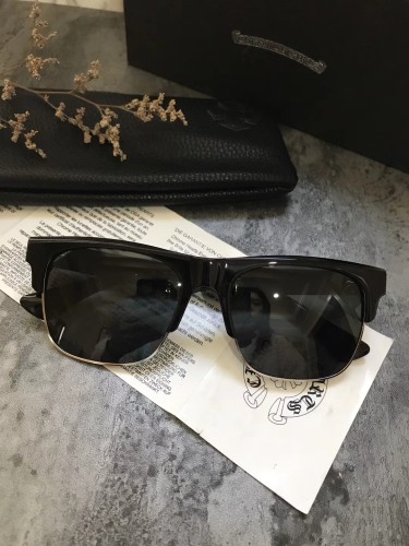 Quality faux chrome heartss replicas Sunglasses Shop SCE108