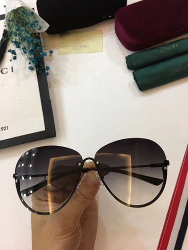 GUCCI Sunglasses Shop SG414