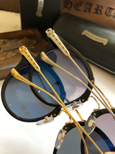 Buy Chrome Hearts replica sunglasses Online SCE146