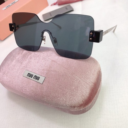 Miu Miu Sunglasses M019 Online SMI228