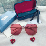 GUCCI GG071S faux sunglasses Chain Heart Pendant SG674