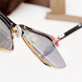 TOM FORD Sunglass FT0906 STF253