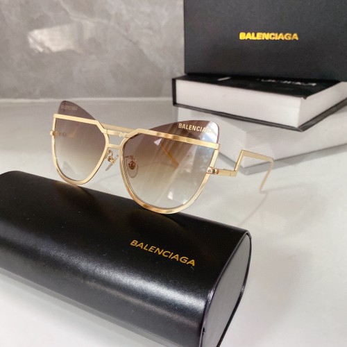 Designer Sunglasses On Sale BALENCIAGA Cat Eye BB0152SA SBA014