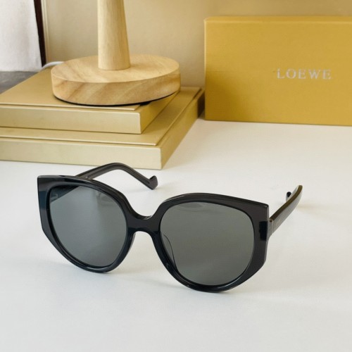 LOEW Sunglasses Replica LW40054U SLW005