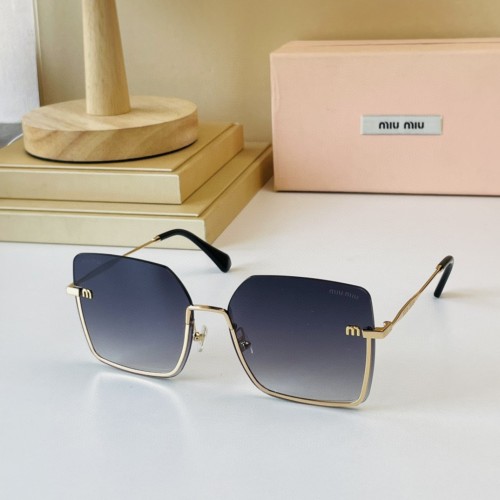 Miu Miu Sunglasses Polarized 7012 Glasses SMI233