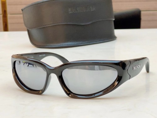 BALENCIAGA Best sunglasses on amazon BB0157S SBA022