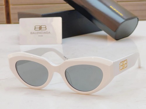 BALENCIAGA Sunglasses Polarized BB0236S SBA024