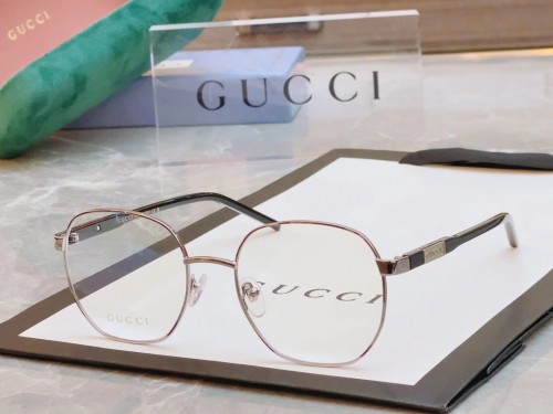 Best glasses for round face GUCCI GG11610 FG1351