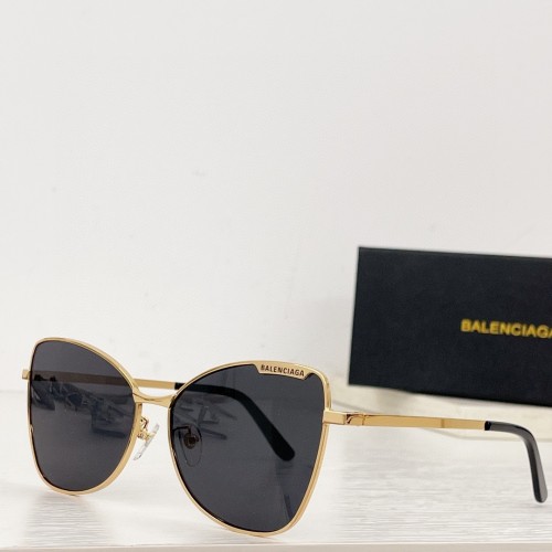 Best polarized sunglasses BALENCIAGA SBA028